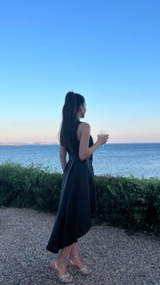 Eleni Vaitsou feet photo 4