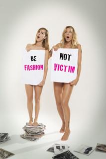 Elenoire Casalegno feet photo thumbnail