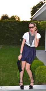 Elenoire Casalegno feet photo thumbnail