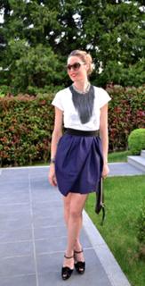 Elenoire Casalegno feet photo thumbnail