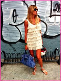 Elenoire Casalegno feet photo thumbnail