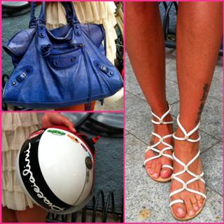 Elenoire Casalegno feet photo thumbnail