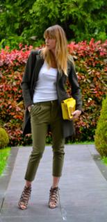 Elenoire Casalegno feet photo thumbnail