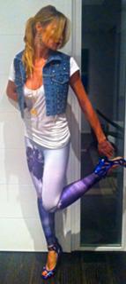 Elenoire Casalegno feet photo thumbnail