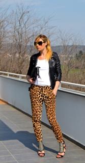 Elenoire Casalegno feet photo thumbnail