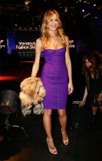 Elenoire Casalegno feet photo thumbnail