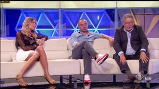 Elenoire Casalegno feet photo thumbnail