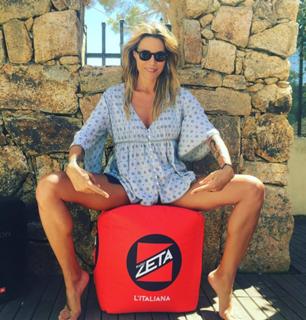 Elenoire Casalegno feet photo thumbnail