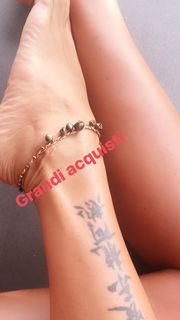 Elenoire Casalegno feet photo thumbnail