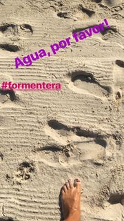 Elenoire Casalegno feet photo thumbnail