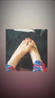 Elenoire Casalegno feet photo thumbnail