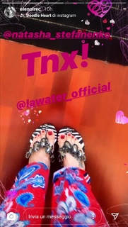 Elenoire Casalegno feet photo thumbnail