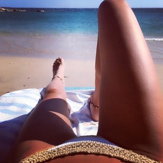 Elenoire Casalegno feet photo thumbnail