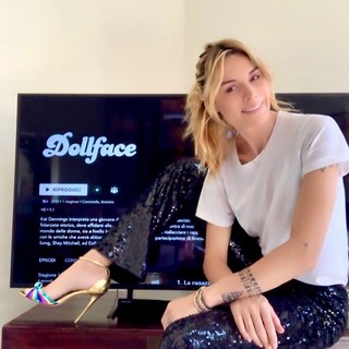 Elenoire Casalegno feet photo thumbnail