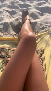 Elenoire Casalegno feet photo thumbnail