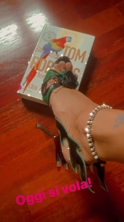 Elenoire Casalegno feet photo thumbnail