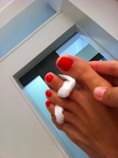 Elenoire Casalegno feet photo thumbnail