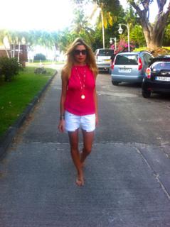 Elenoire Casalegno feet photo thumbnail