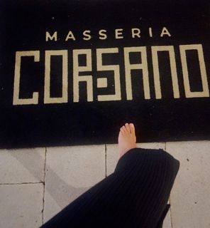 Elenoire Casalegno feet photo thumbnail