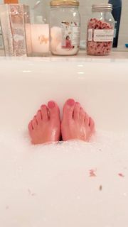 Eleonora Boi feet photo 2