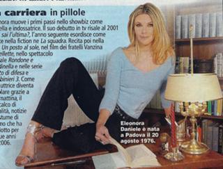 Eleonora Daniele feet photo 1