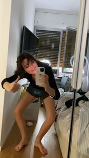 Eleonora Gaggero feet photo 14