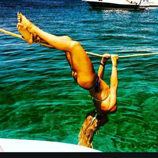 Eleonora Meleti feet photo thumbnail