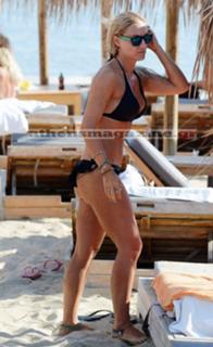 Eleonora Meleti feet photo thumbnail