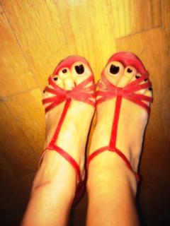 Eleonora Meleti feet photo thumbnail