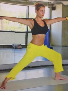 Eleonora Meleti feet photo thumbnail