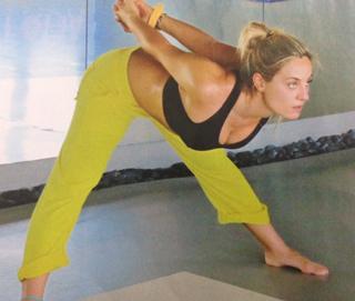 Eleonora Meleti feet photo thumbnail