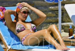 Eleonora Meleti feet photo thumbnail