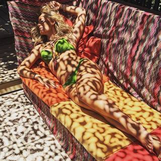 Eleonora Meleti feet photo thumbnail