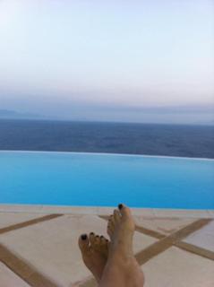 Eleonora Meleti feet photo thumbnail