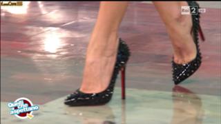 Eleonora Pedron feet photo thumbnail