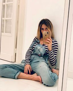 Eleonora Pedron feet photo thumbnail