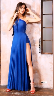 Eleonora Pedron feet photo thumbnail