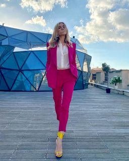 Eleonora Pedron feet photo thumbnail