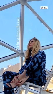 Eleonora Pedron feet photo thumbnail