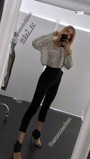 Eleonora Pedron feet photo thumbnail