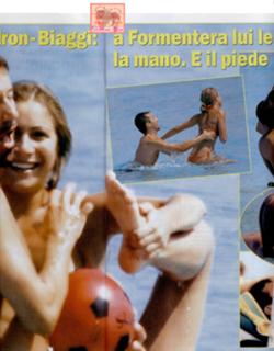 Eleonora Pedron feet photo thumbnail