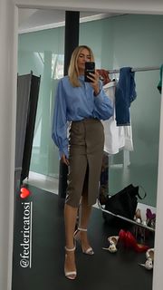 Eleonora Pedron feet photo thumbnail