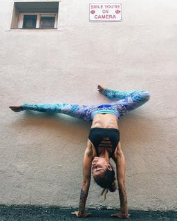 Eleonora Zampatti feet photo 12