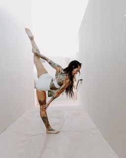 Eleonora Zampatti feet photo 14