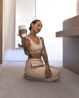 Eleonora Zampatti feet photo 4