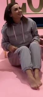 Elettra Lamborghini feet photo thumbnail