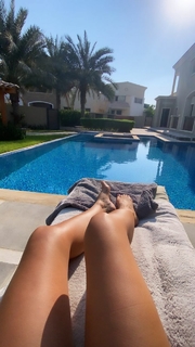 Elettra Lamborghini feet photo thumbnail