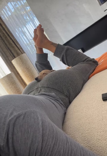 Elettra Lamborghini feet photo thumbnail