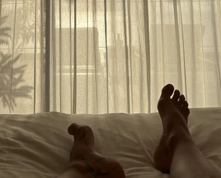 Elettra Lamborghini feet photo thumbnail