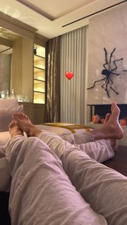 Elettra Lamborghini feet photo thumbnail